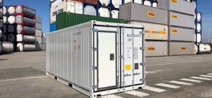 Hire refrigerated container for more cooling capacity
